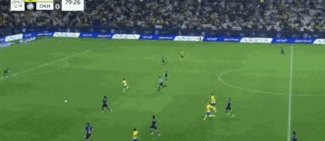 1701128332316063406.gif C罗吊射.gif